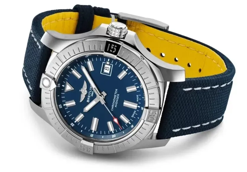 ブライトリング「Breitling」アベンジャー デュアルタイム オートマティック メンズウォッチ 43MM