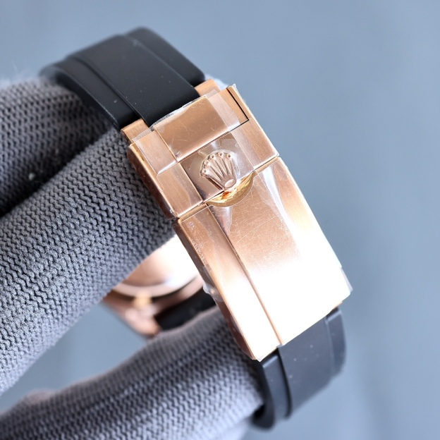 ロレックス「Rolex」コスモグラフ デイトナ パンダダイヤル メンズウォッチ 40MM