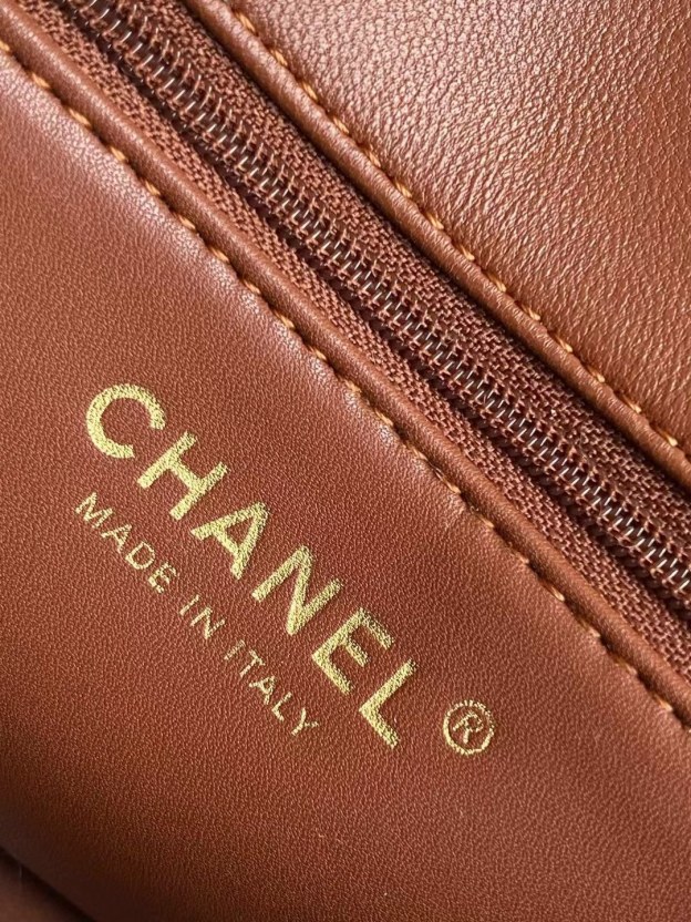 シャネル「Chanel」24K テディベア 秋冬コレクション ショルダーバッグ