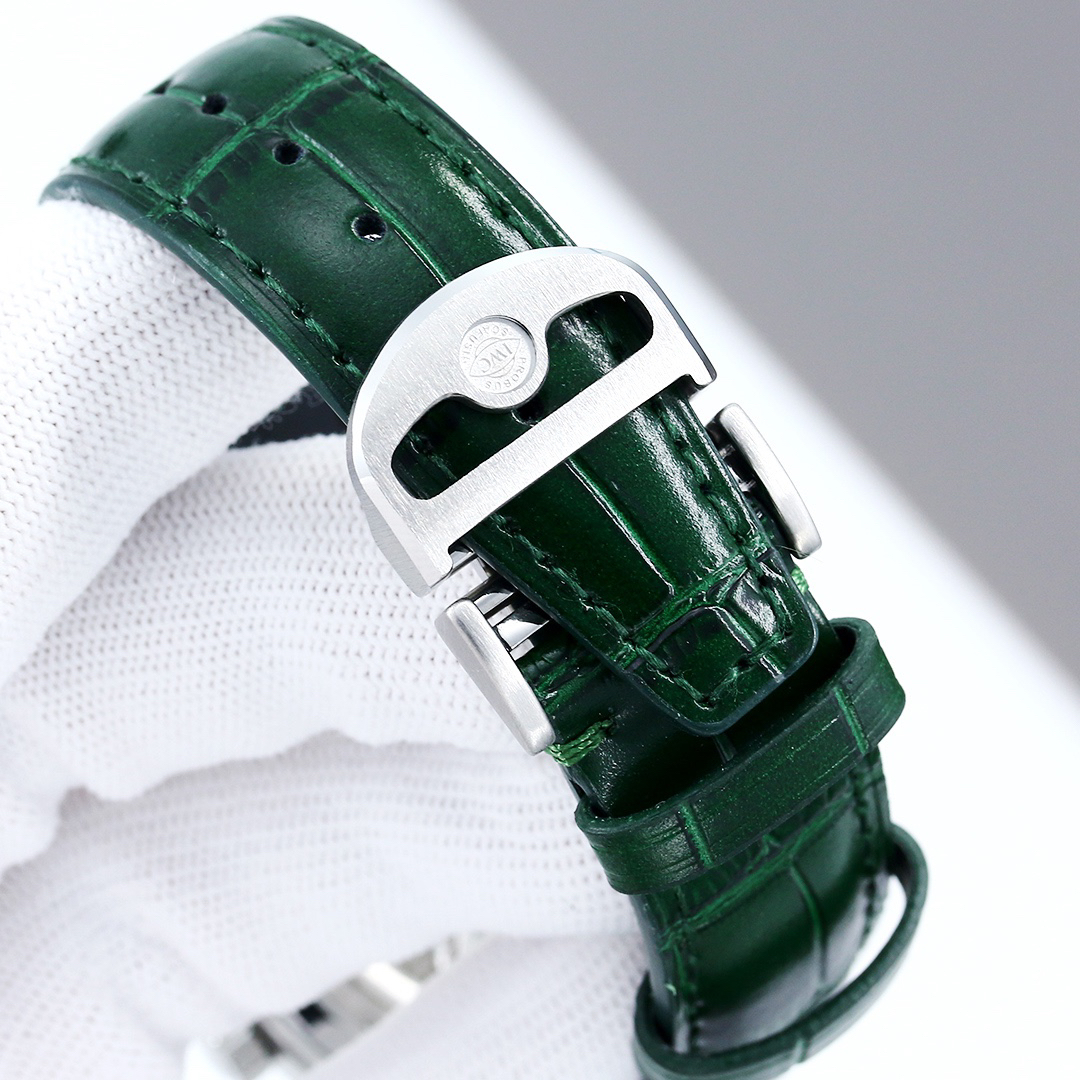 アイ・ダブリュー・シー「IWC」ポルトギーゼ オートマティック スモールセコンド 腕時計 40.4mm