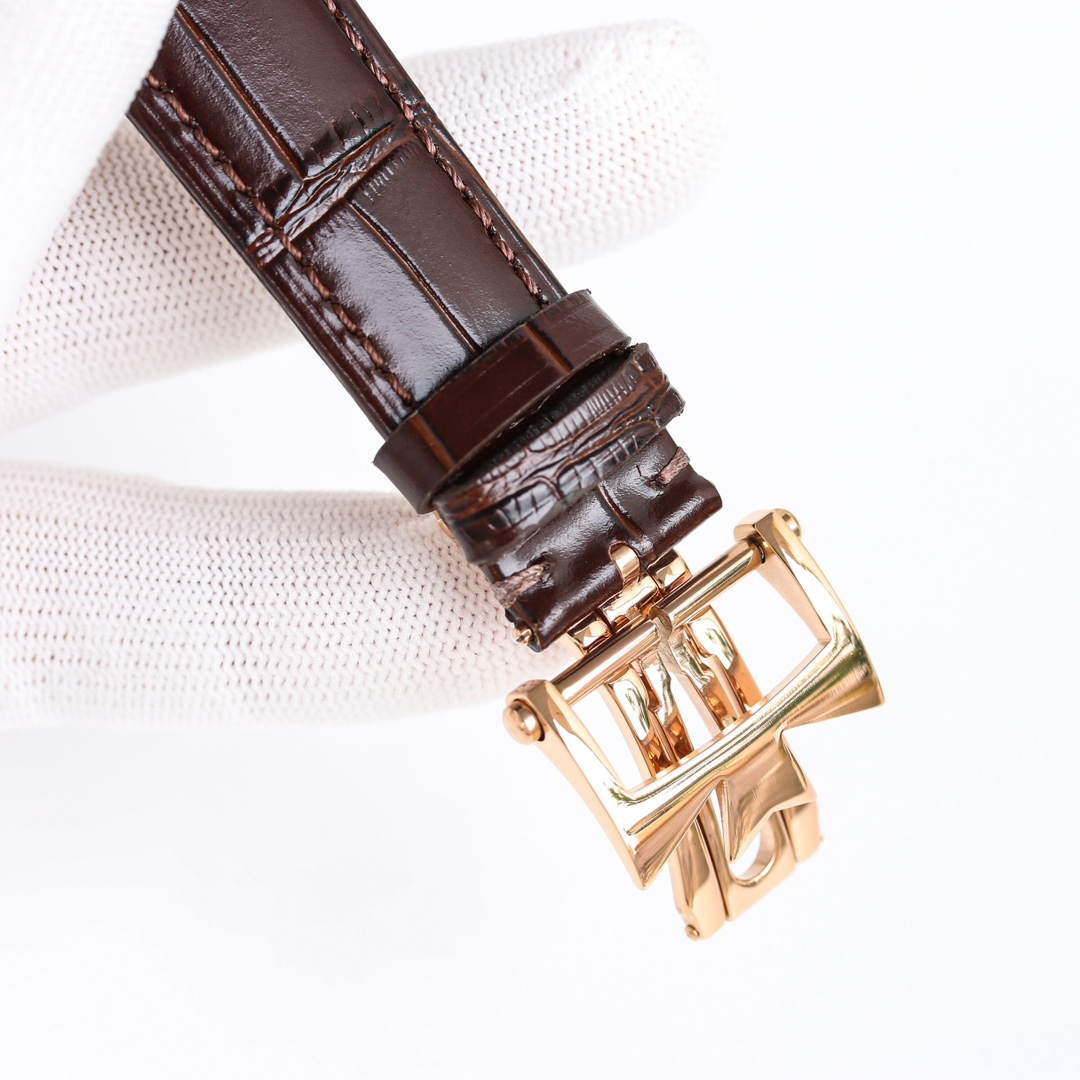 ヴァシュロン・コンスタンタン「Vacheron Constantin」ラクタブルカレンダー 腕時計40MM