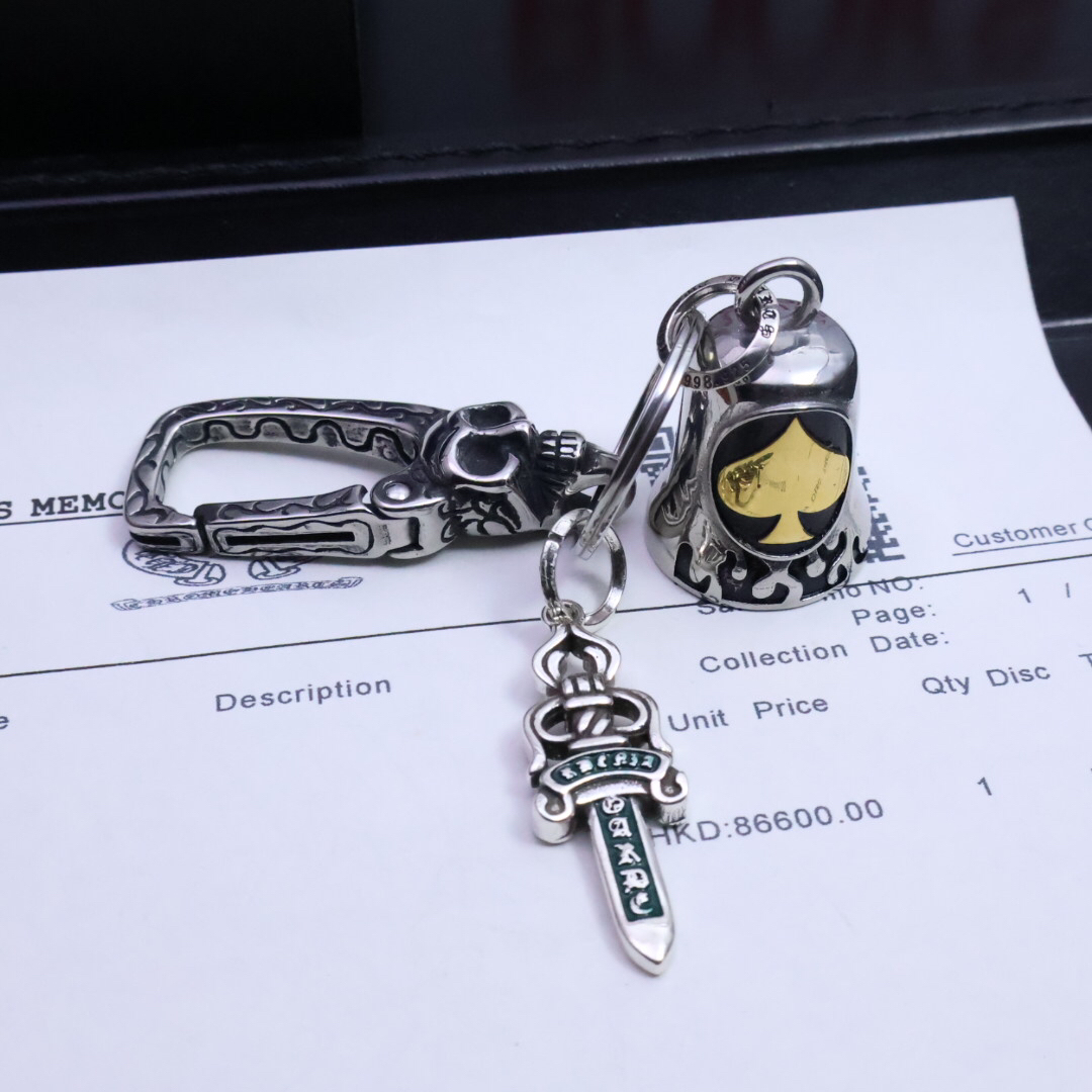 クロムハーツ「Chrome Hearts」キーホルダー＆バッグチャーム - トレンドシンボル