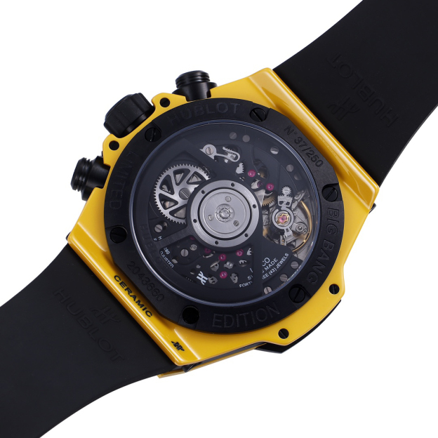 ウブロ(Hublot) 新作 ビッグ・バン ウニコ イエローマジック 44MM