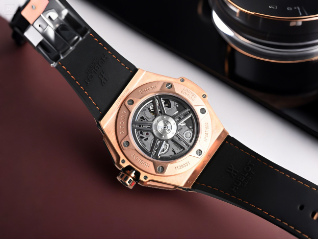 ウブロ「Hublot」ビッグバン ユニコ フラーリ クロノグラフ ウォッチ 45mm