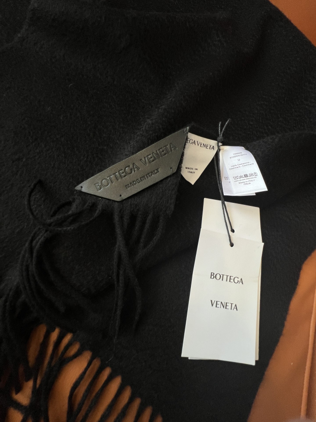 ボッテガ ヴェネタ「Bottega Veneta」プレミアム キャシュミール ラージマフラー35x200cm