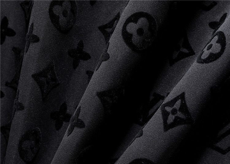 ルイ・ヴィトン「Louis Vuitton」2024秋冬 クラシックロゴ ラウンドネックジャケット メンズアウター