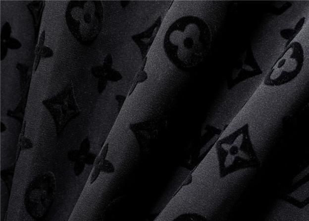 ルイ・ヴィトン「Louis Vuitton」2024秋冬 クラシックロゴ ラウンドネックジャケット メンズアウター