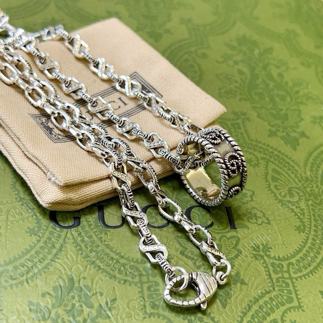 グッチ「Gucci」ANGER FOREST ダブルG ヴィンテージペンダント ネックレス45cm