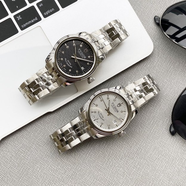 チューダー「Tudor」ブラックベイシリーズメンズウォッチ40MM