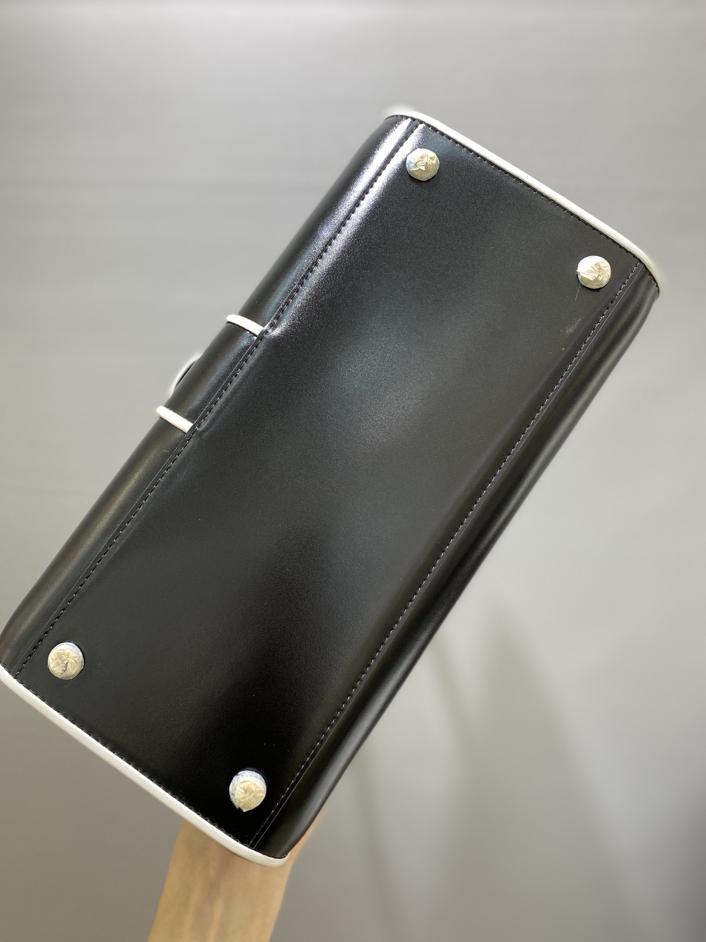 デルヴォー「Delvaux」Brillant シリーズ ハンドバッグ