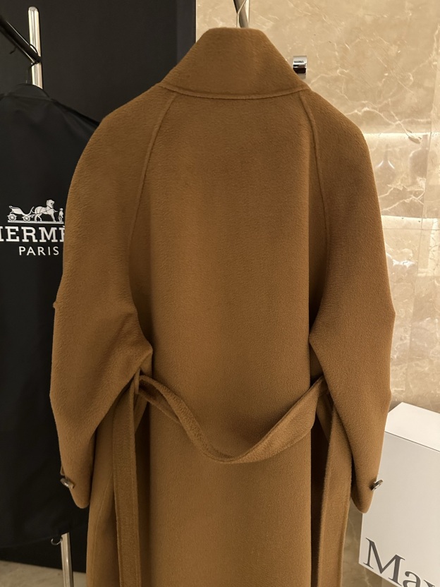 エルメス「Hermès」ラグジュアリーカシミアコート