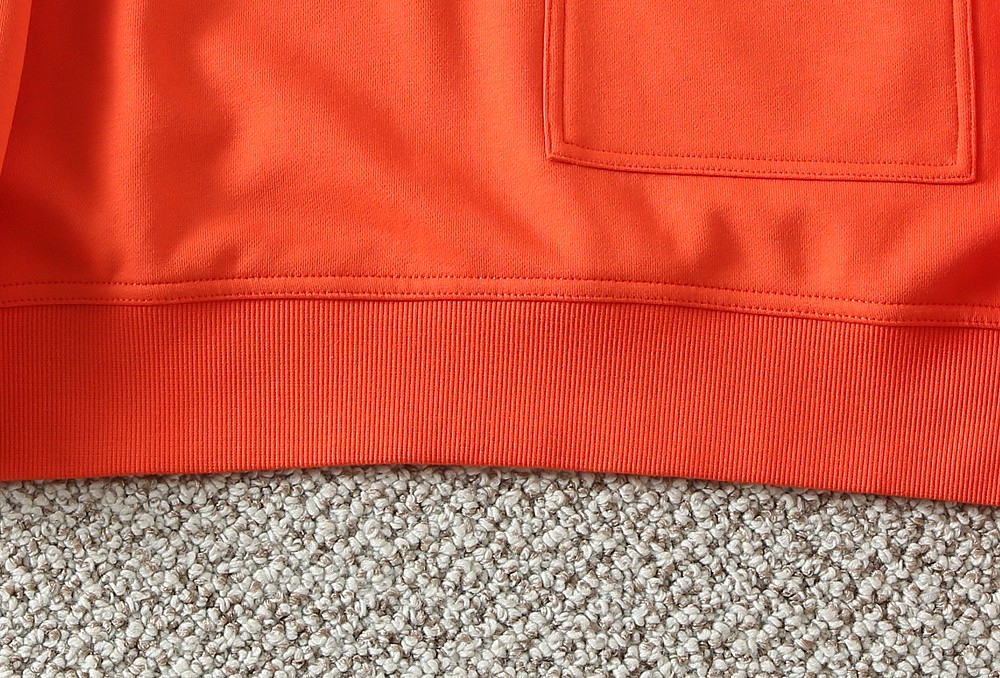 エルメス「Hermès」新作クラシックラウンドネックプルオーバーフーディ