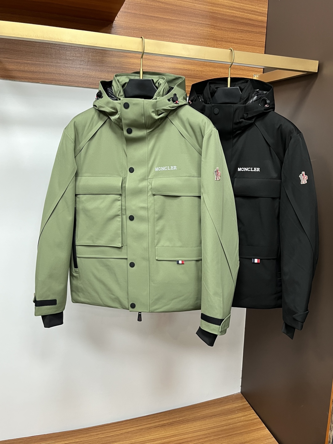 モンクレール メンズ ファッションダウンジャケット