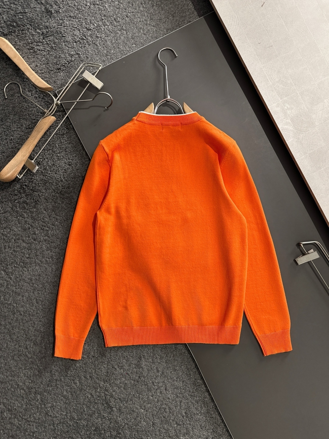 エルメス「Hermès」秋冬全身ジャージー柄新作シンプル丸首ニットウールセーター