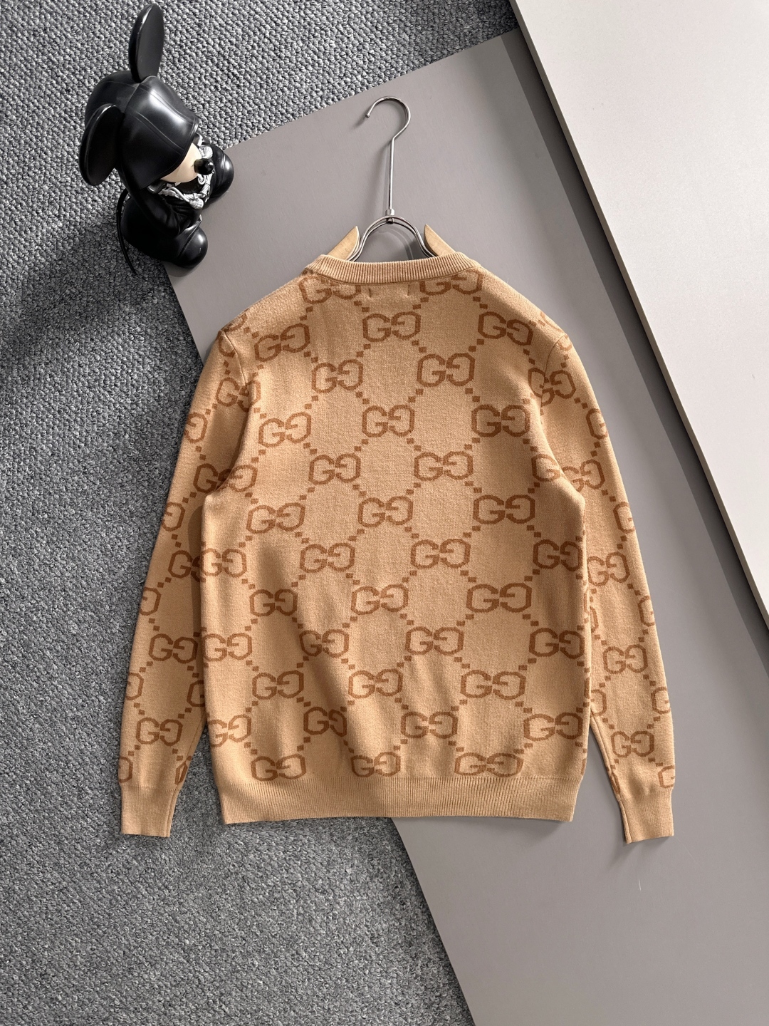 グッチ「Gucci」秋冬ウール混紡丸首プルオーバーニットセーター