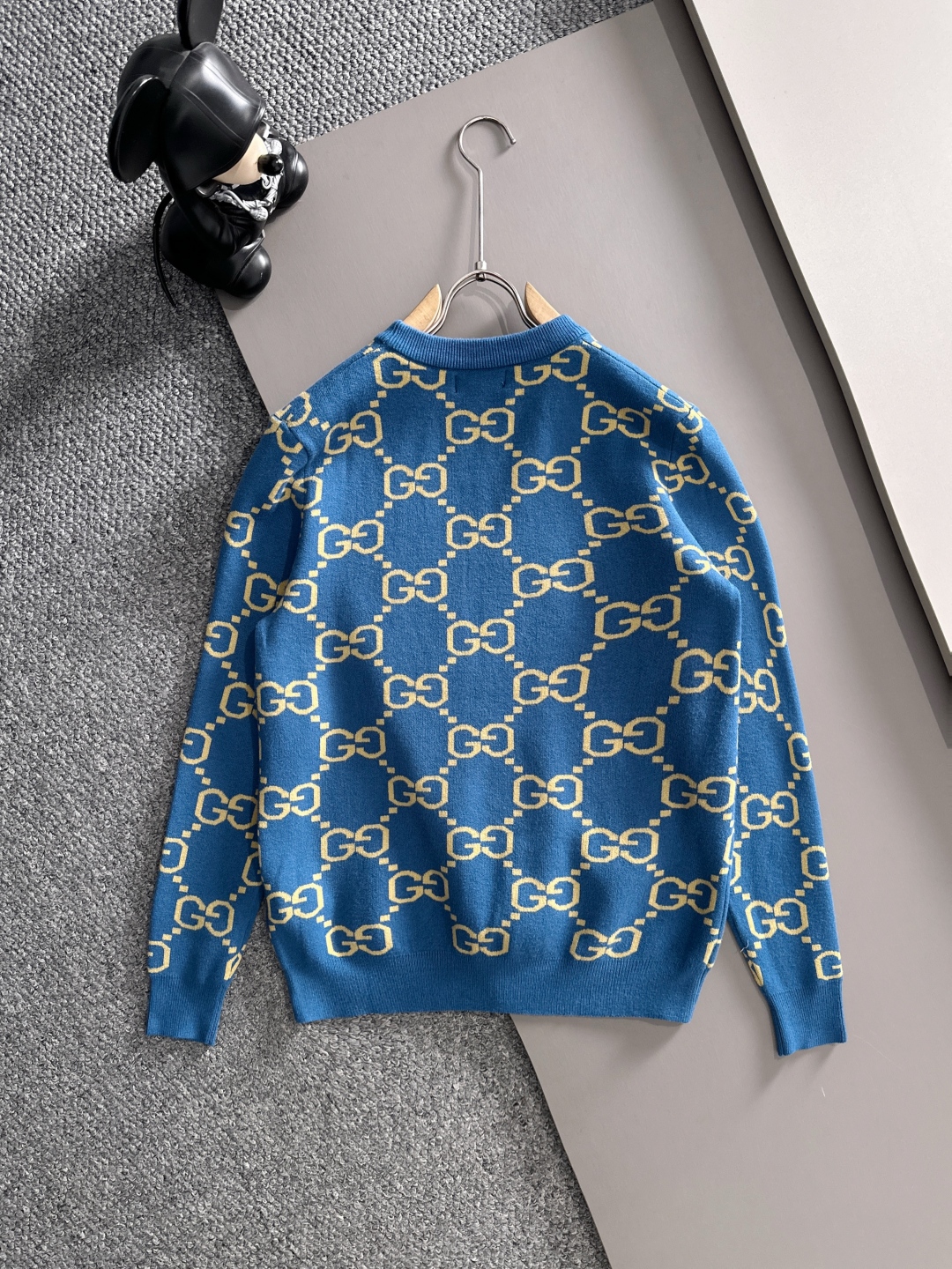 グッチ「Gucci」秋冬ウール混紡丸首プルオーバーニットセーター