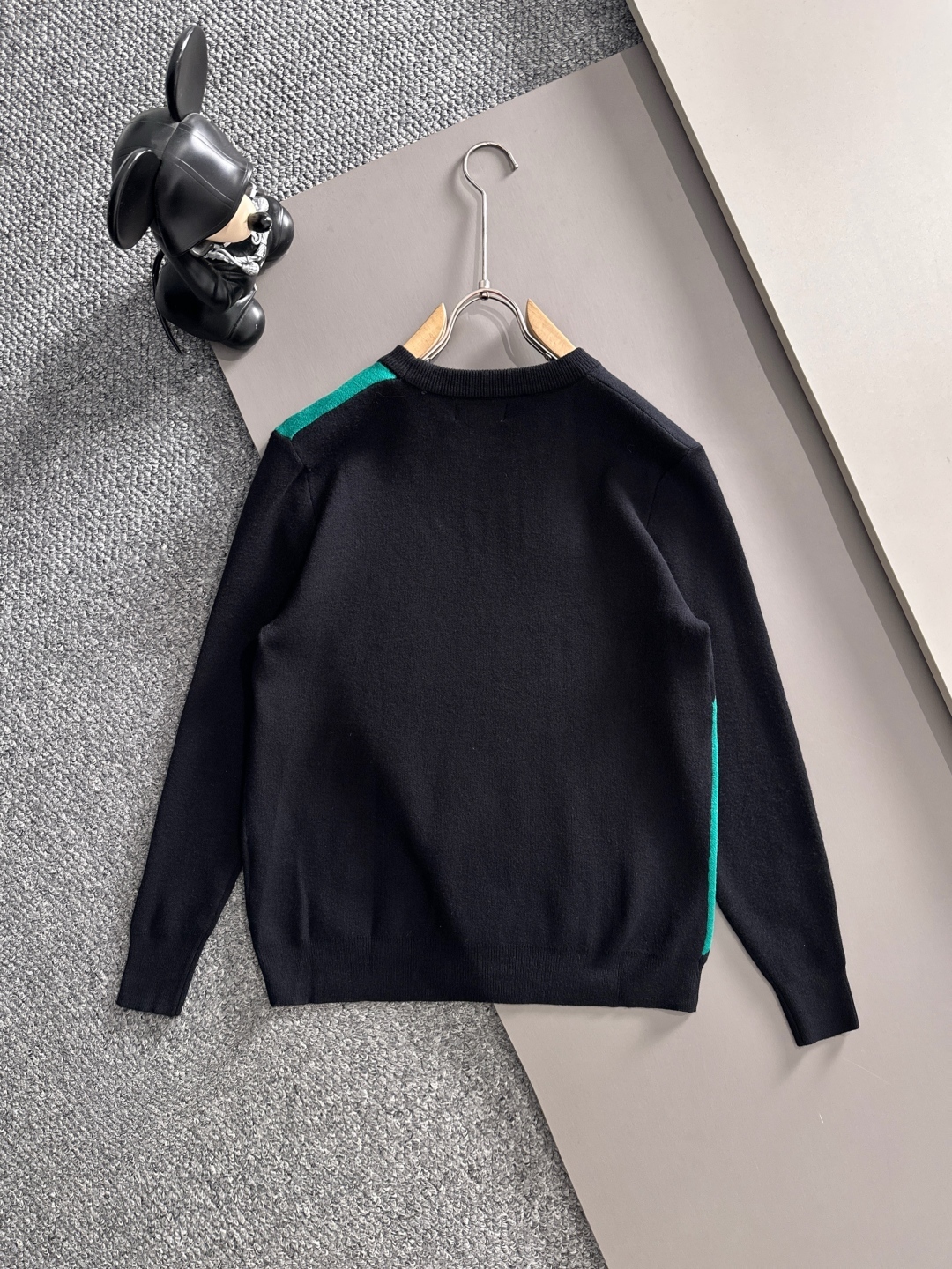 グッチ「Gucci」秋冬ウール混紡丸首プルオーバーニットセーター