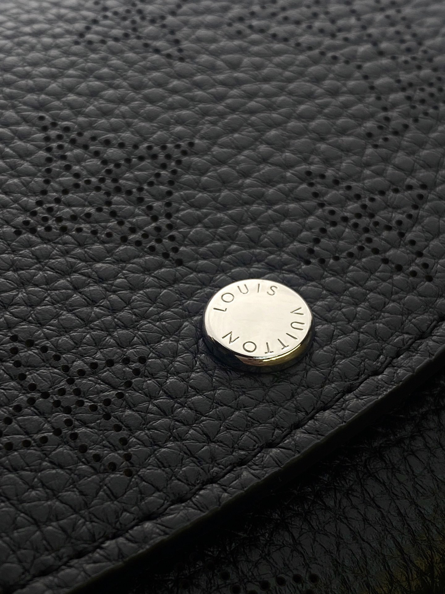 ルイ・ヴィトン(Louis Vuitton) ポルトフォイユ･イリス コンパクト