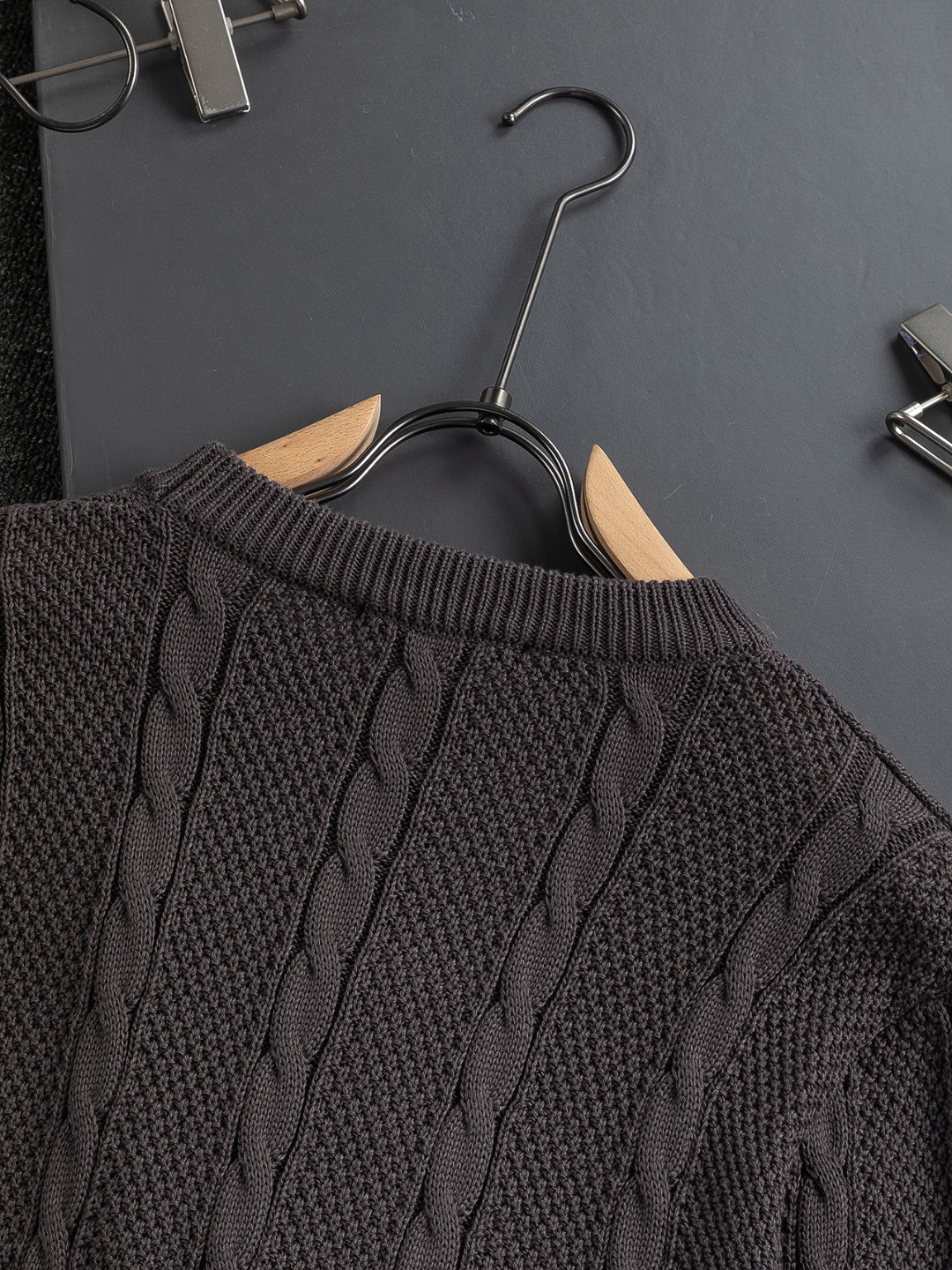 ルイ・ヴィトン「Louis Vuitton」秋冬新作ニットクルーネックセーター