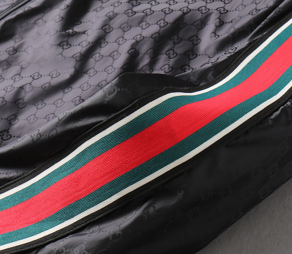グッチ「Gucci」ファッショナブルなジャケット