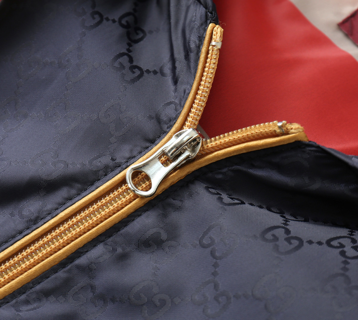 グッチ「Gucci 」秋冬新作メンズフード付きジャケット