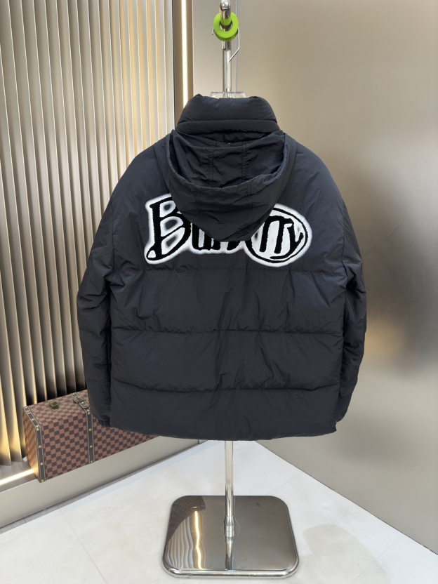 バーバリー「Burberry」25FW リバーシブル ダウンジャケット