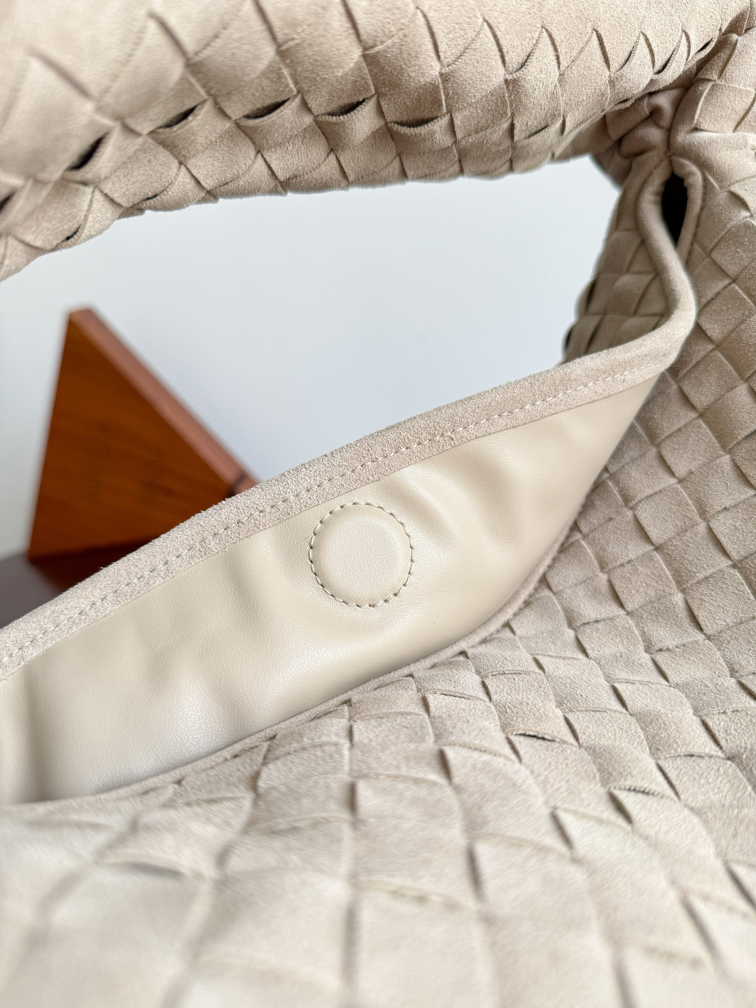 ボッテガ・ヴェネタ「Bottega Veneta」Sloane バッグ