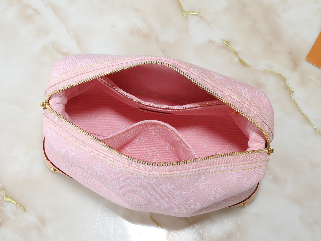 ルイ・ヴィトン ポシェット･コスメティック GM