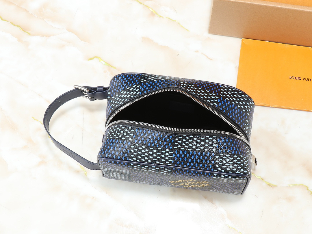 ルイ・ヴィトン ロッカー ドップ･キット