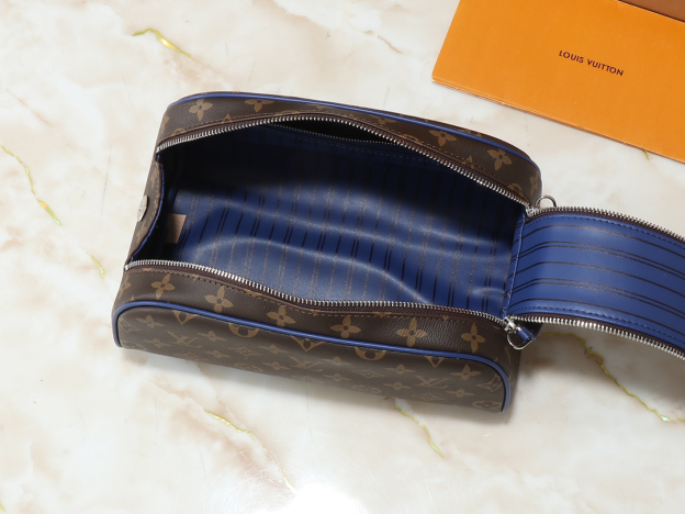 ルイ・ヴィトン ドップ･キット