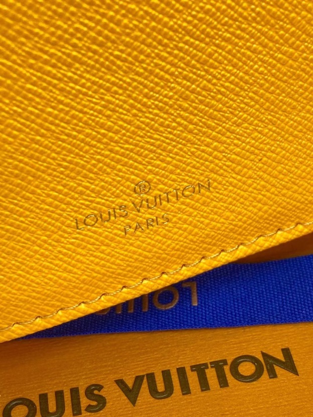 ルイ・ヴィトン ポルトフォイユ･ブラザ ウォレット