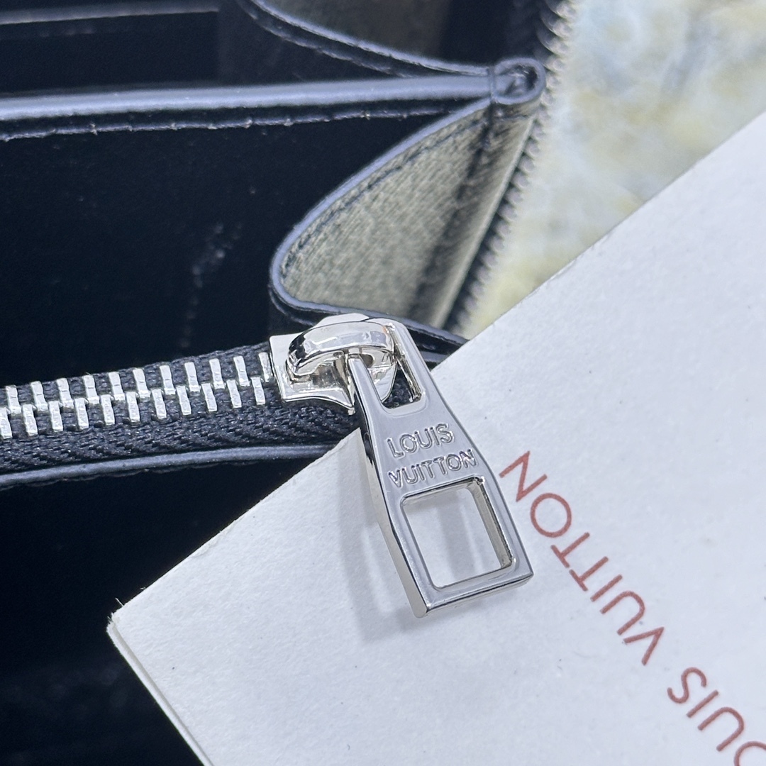 ルイ・ヴィトン ジッピー･ウォレット XL