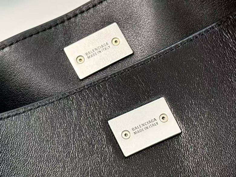 バレンシアガ「Balenciaga」RODEO メンズ メッセンジャーバッグ