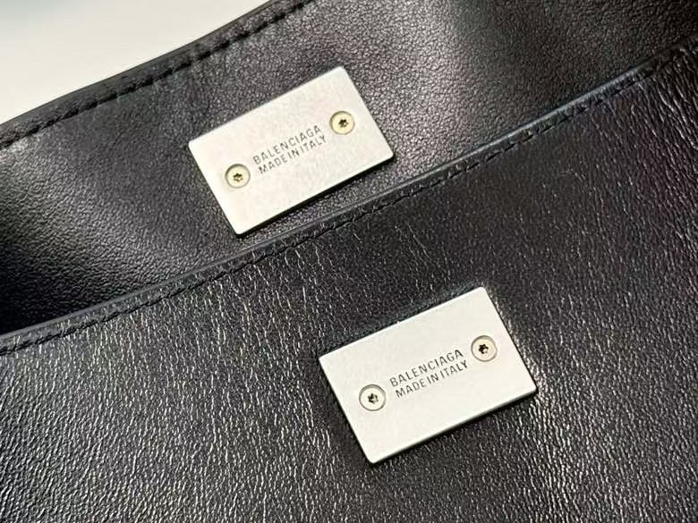 バレンシアガ「Balenciaga」RODEO メンズ メッセンジャーバッグ