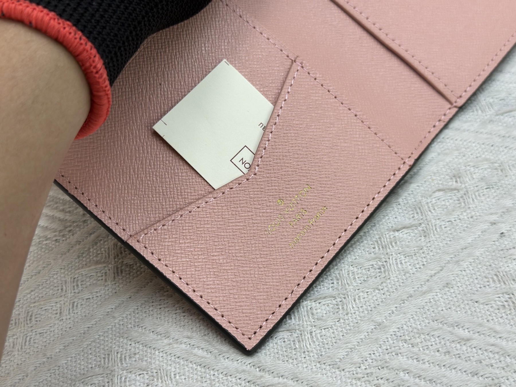 ルイ・ヴィトン パスポートカバー クーヴェルテュール･パスポール