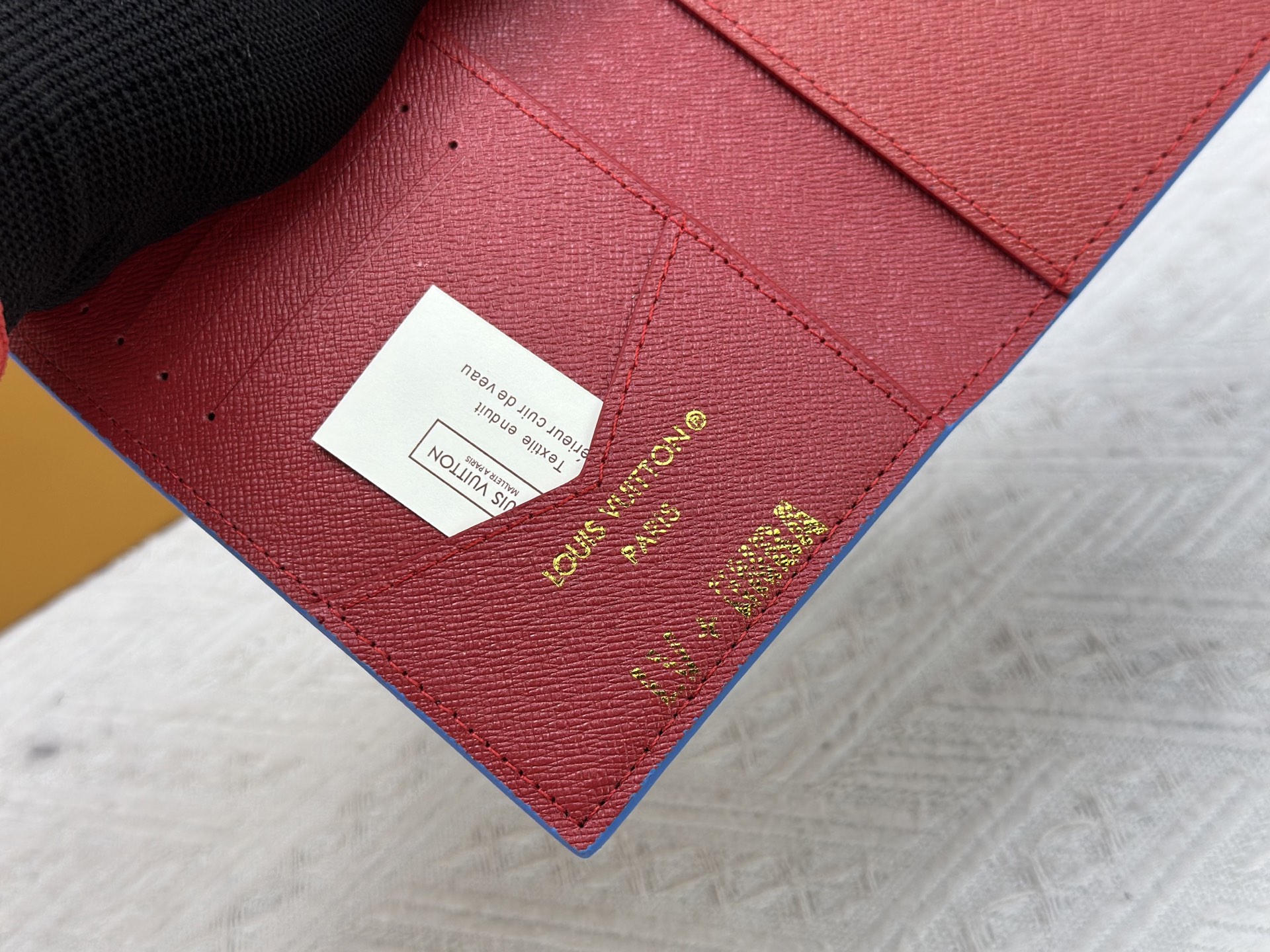 ルイ・ヴィトン パスポートカバー クーヴェルテュール･パスポール