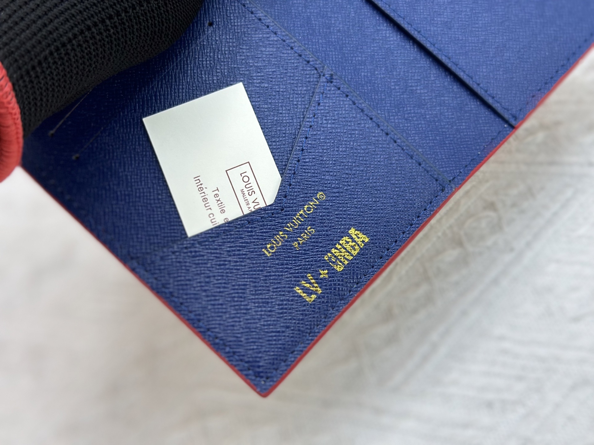 ルイ・ヴィトン パスポートカバー クーヴェルテュール･パスポール