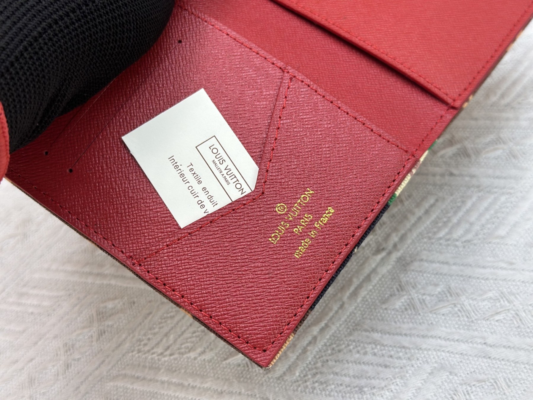 ルイ・ヴィトン パスポートカバー クーヴェルテュール･パスポール