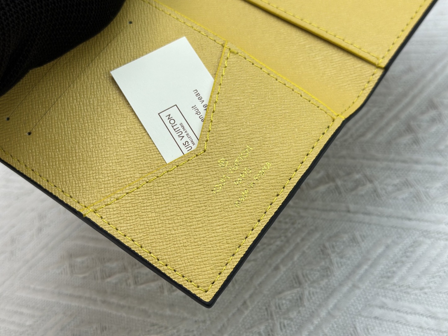 ルイ・ヴィトン パスポートカバー クーヴェルテュール･パスポール