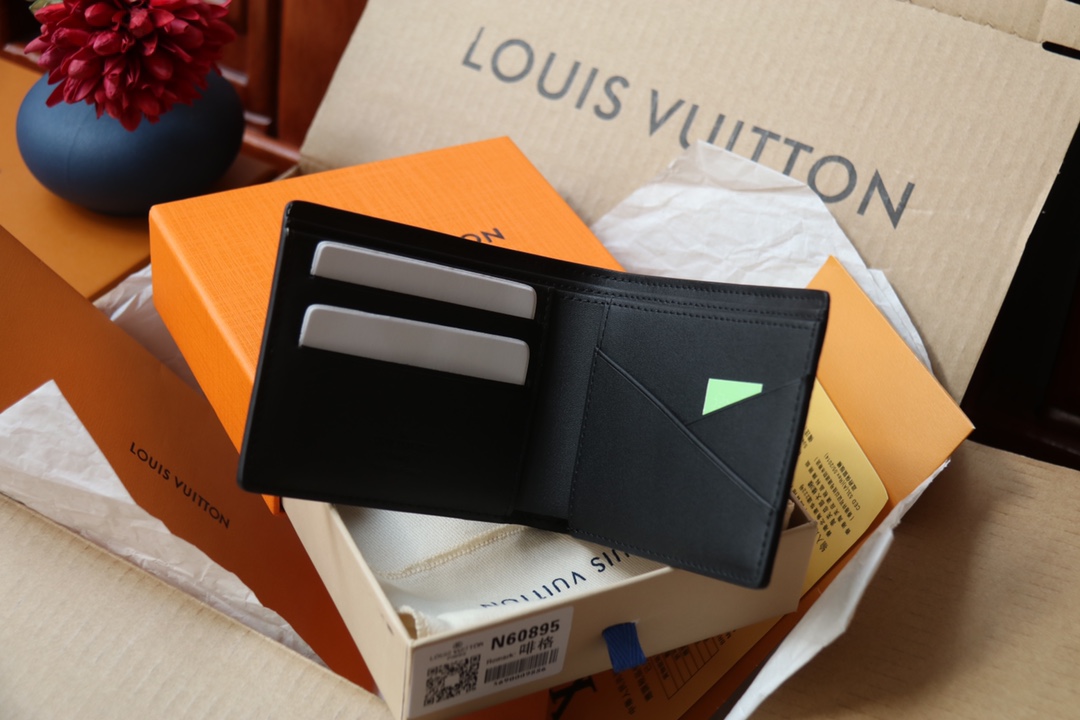 ルイ・ヴィトン ポルトフォイユ･ミュルティプル