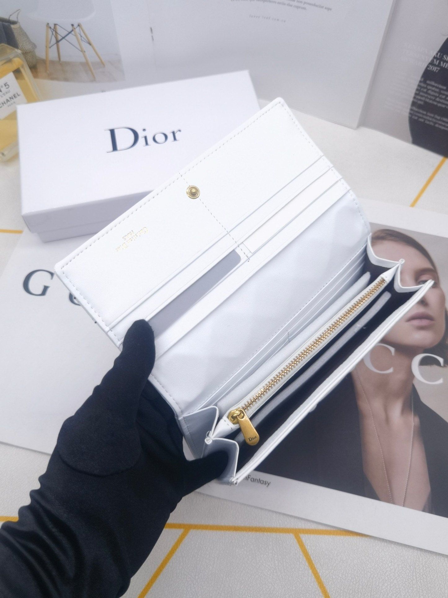 ディオール「Dior」Caro Orchid ロングウォレット