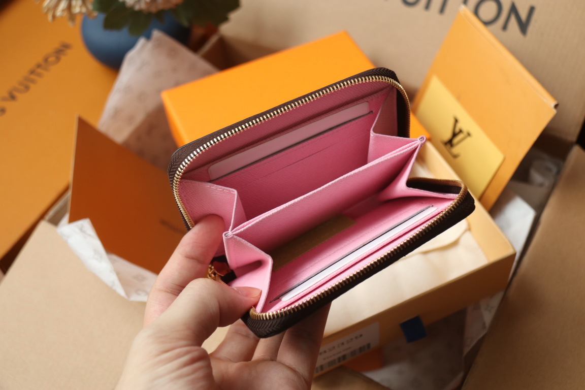 ルイ・ヴィトン「LV x TM」ジッピー･コイン パース