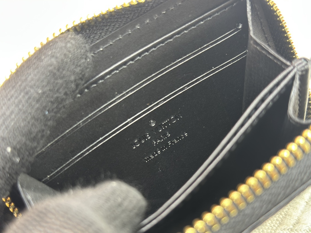 ルイ・ヴィトン ジッピー･コイン パース