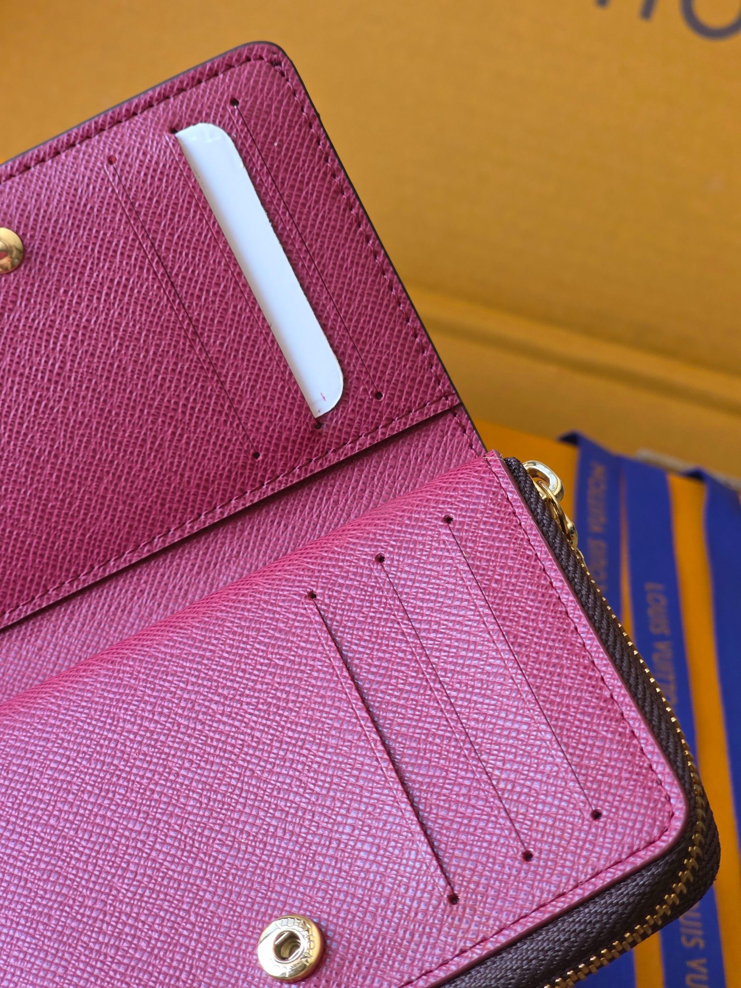 ルイ・ヴィトン ポルトフォイユ･ルー