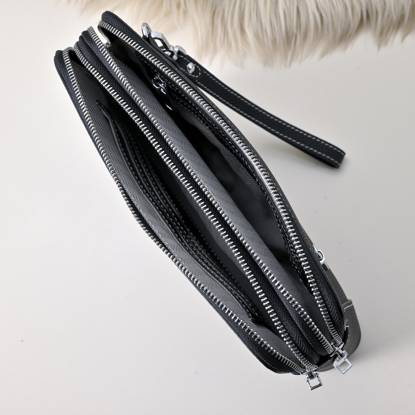 エルメス ダブルジッパー レザー クラッチバッグ