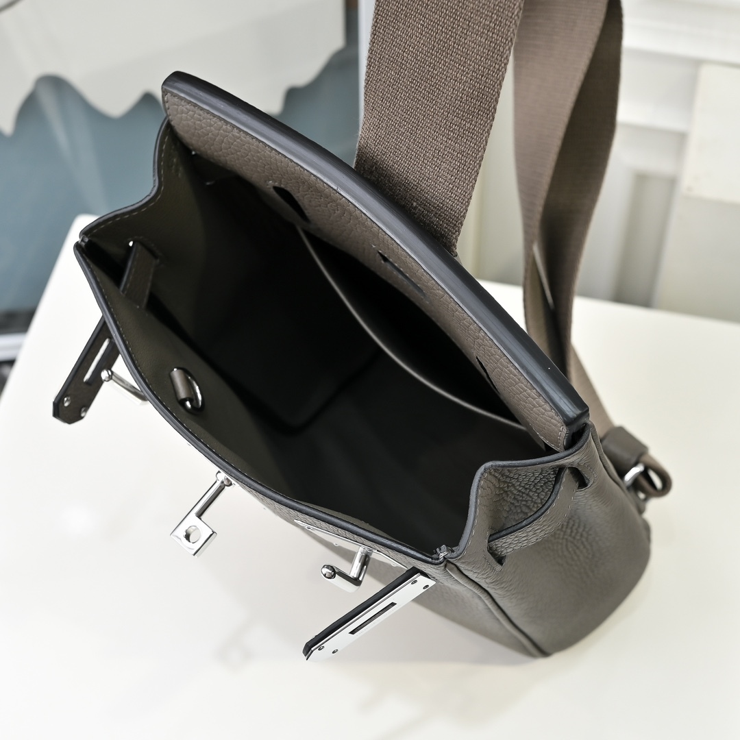 エルメス アック・ア・ドス PM リュックサック「Hac a Dos Backpack」