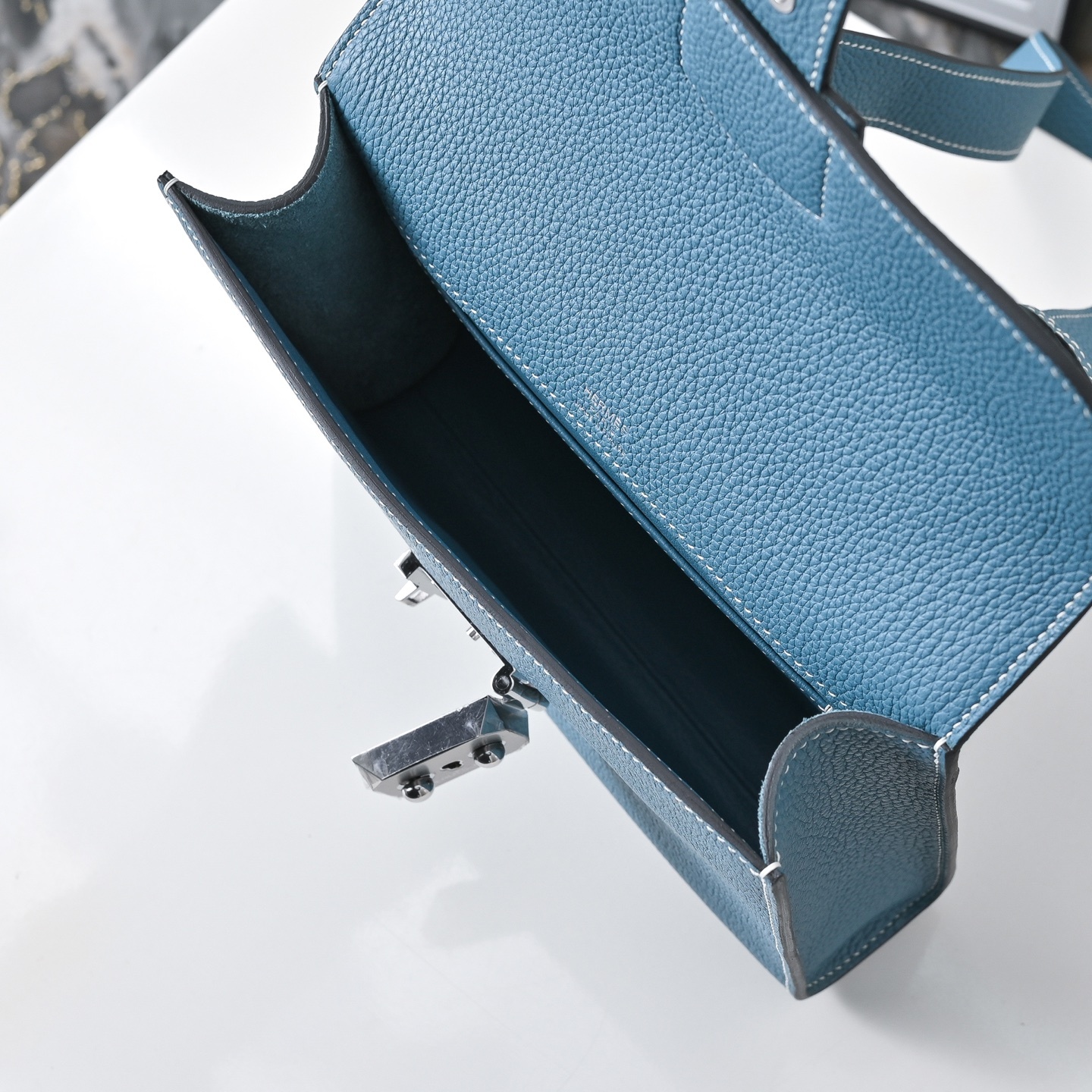 エルメス サック・ア・デペッシュ 21 メッセンジャーバッグ「Sac a Depeches」