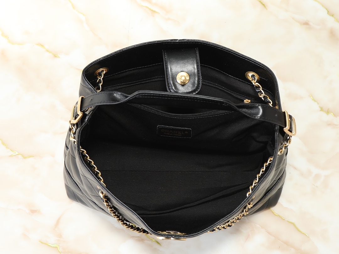 シャネル スモール ショッピングバッグ「Shopping Bag」