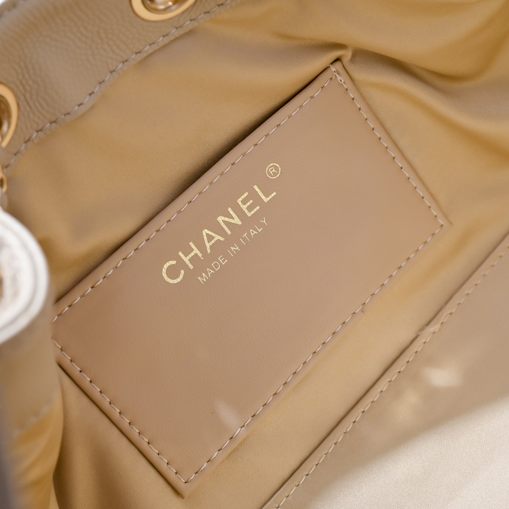 シャネル 25 ミニ/スモール ハンドバッグ「CHANEL 25 Handbag」