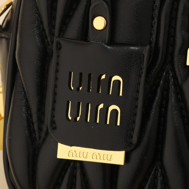 ミュウミュウ アルカディ マテラッセレザー スモールバッグ「Arcadie Bag」